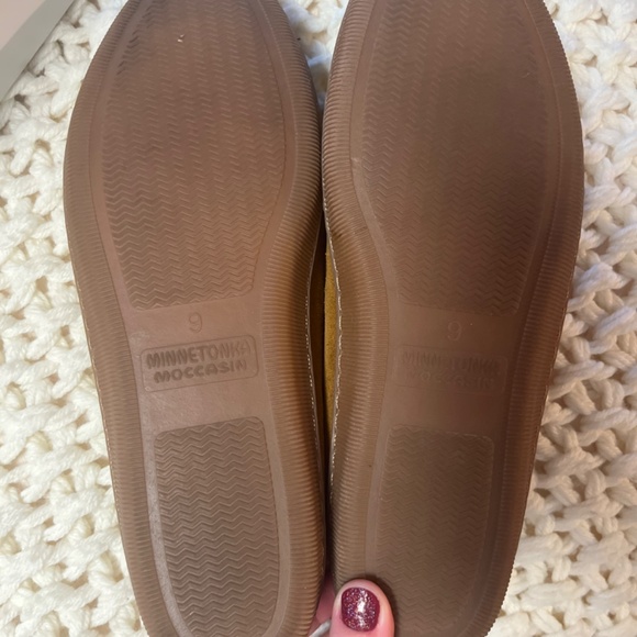 Minnetonka Slippers - Picture 3 of 3